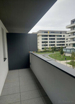 Moderný 1,5-izbový byt s loggiou a garážovým státím – Trnava