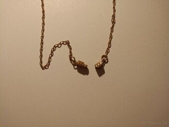 Zlatá retiazka-chain