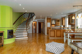 4-izbový svetlom zaplavený mezonetový byt | Košice - Furča