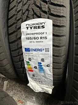 185/60 R15 Nokian Snowproof1 zimne