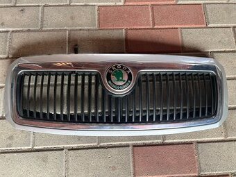 skoda fabia 1 maska strieborna farba