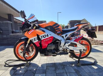 Honda CBR1000RR 2009