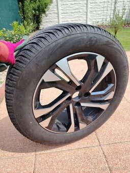 4 ks originalne disky Peugeot 2008 215/60 R17