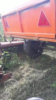 Hyd.sklapacia vlečka za maotraktor