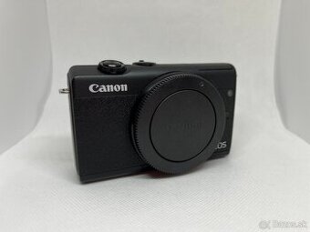 Canon M200 a EF-M 15-45mm - ako nové