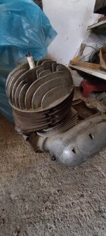 Motor CZ175/450