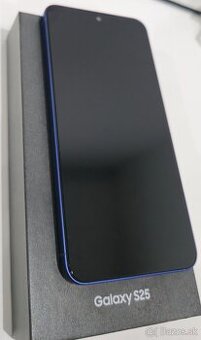 Samsung Galaxy S25 navy