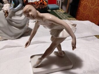 POR.BALETKA. ROYAL DUX