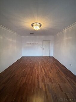 Na predaj 2izbový byt v Trenčíne pod Sokolice