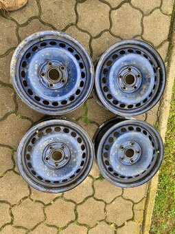 Predám 4ks plechové disky 5x112 R15