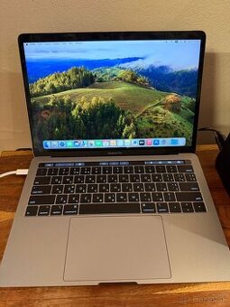 Macbook Pro 13” 2018 Touchbar, 250 gb , 8gb ram
