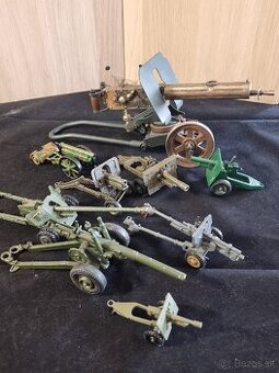 Predám zberateľské  dela samopale