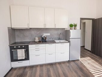 1 izb. byt na PREDAJ s balkónom v Malinove lokalita TRI VODY