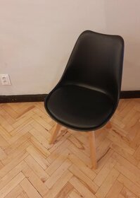 Jedálenská stolička - 1