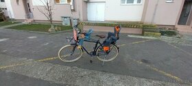 Mestský bicykel s 2 detskými sedačkami