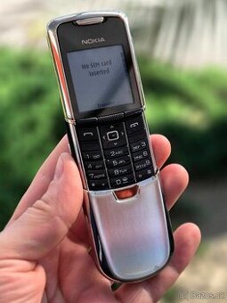 NOKIA 8800 SILVER TOP STAV AKO NOVÝ- BEZ ŠKRABANCA - RARITA
