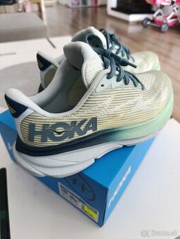 Dámske tenisky zn. Hoka Clifton 9, veľkosť 38 2/3