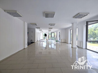 Na prenájom priestory pri centre v Nových Zámkoch