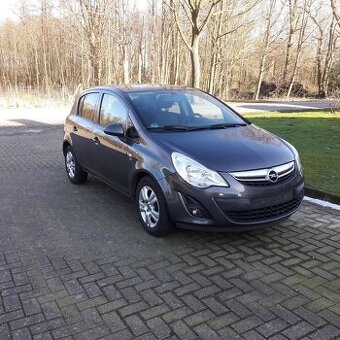 Opel cosra d 1.2i