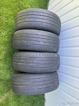 215/55 R16 letne pneu Hankook