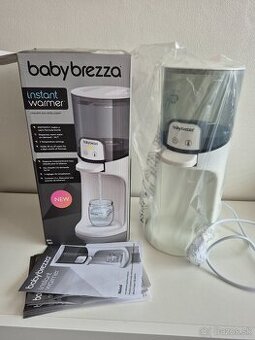 Dávkovač Baby Brezza