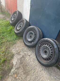 Predám sadu plechových diskov R16 + puklice + pneumatiky