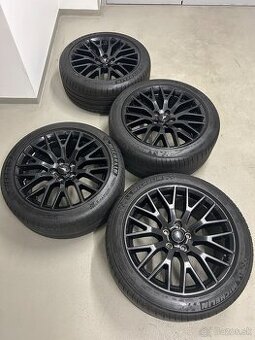 Ford Mustang GT 255/40 a 275/40 r19 letní