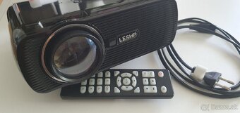 Mini LED Projektor LESHP