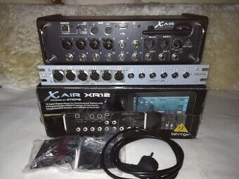 Behringer X AIR XR12