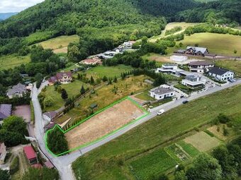 Stavebný pozemok / 1088 m2 / - Považská Bystrica