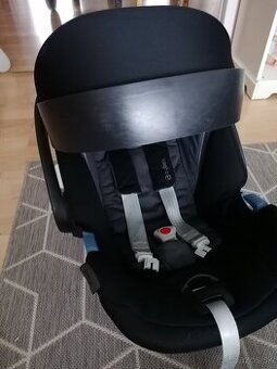 Cybex aton 5