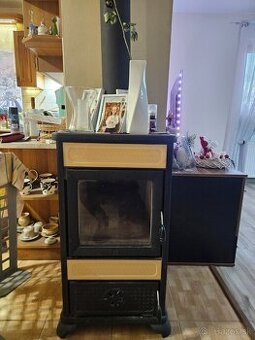 Predám vodnikovu krbovu pec