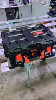 MILWAUKEE PACKOUT™ Veľký box na náradie