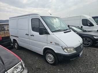 MERCEDES-BENZ SPRINTER