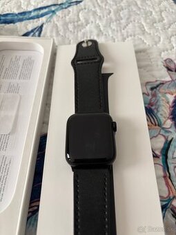 Apple Watch SE 3 2025