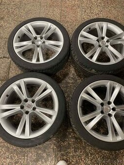 ALU 5x100 R17 pneu,215/40 R17