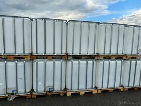 Plastové nádrže, 1.000 l IBC kontajnery