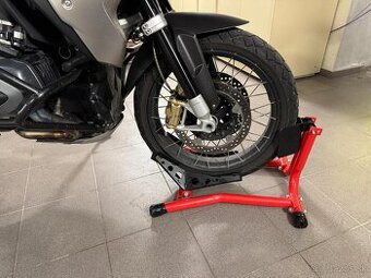 Prepravný stojan na motorku