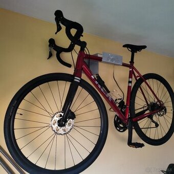 Trek Checkpoint ALR 4