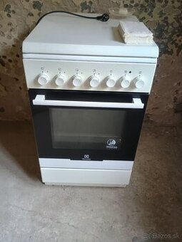 Kombinovaný sporák Electrolux