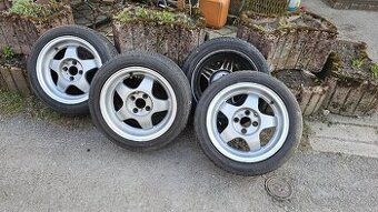 Alu disky r15