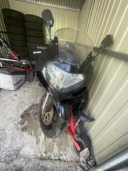 Suzuki GDX-R 750 - 1