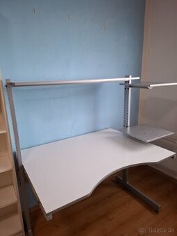 Písací stol Ikea