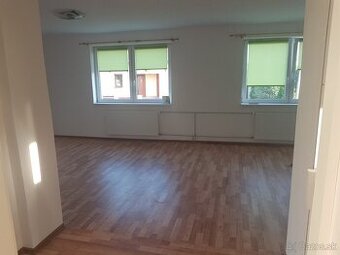 Prenájom 3 izbového RD