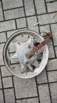 Koleso manet alebo Jawa skúter