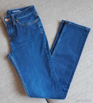 Štýlové dámske rifle zn.Tommy Hilfiger, veľ.25/32