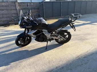 Predám Kawasaki versys 650