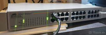 Switch Allied Telesyn AT-FS724L
