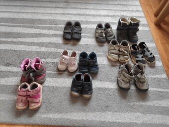 Darujem mix topánok 23-28