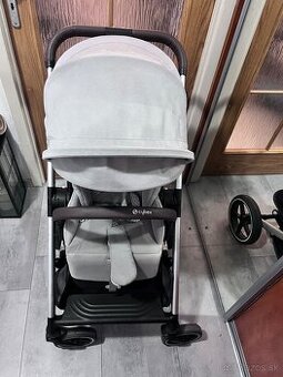 Cybex balios s lux 2023